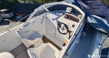 Beneteau Ombrine 700