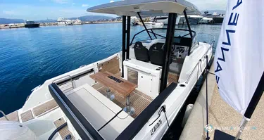 Jeanneau Cap Camarat 9.0 WA