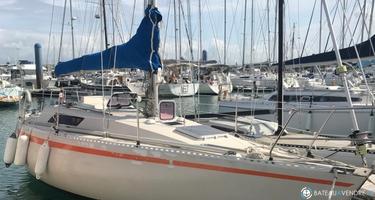 Beneteau First 30