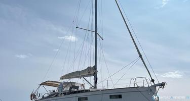 Beneteau Oceanis 38.1