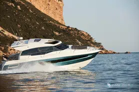 Prestige Yachts  460 Fly