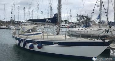 Hallberg Rassy  352