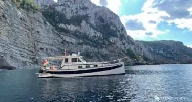 Copino  53