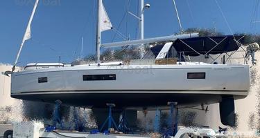 Beneteau Oceanis 51.1