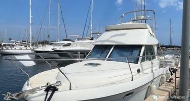 Beneteau Antares 980 Fly