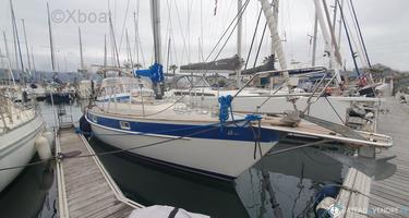 Hallberg Rassy  352