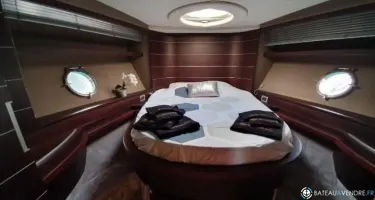 Azimut  68 S