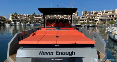 De Antonio Yachts D42 Open