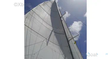 Jeantot Privilege 42