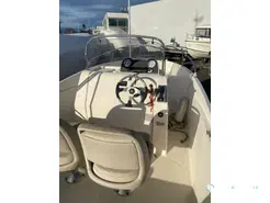 Quicksilver Activ 535 Open