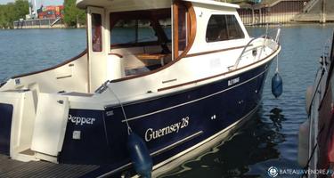 Arvor Guernsey 28