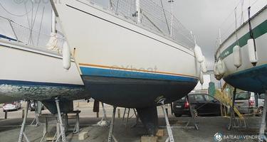 Beneteau First 325