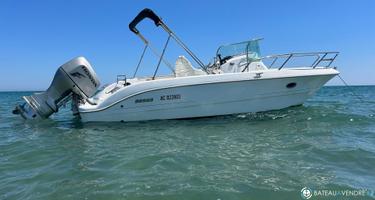 Sessa Marine Key Largo 25