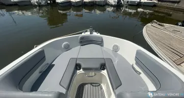 Bayliner VR6 OB