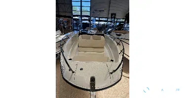 Quicksilver Activ 705 open