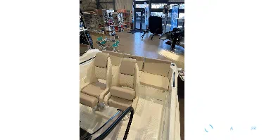 Quicksilver Activ 705 open