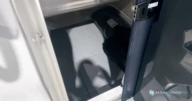 Quicksilver Activ 705 open