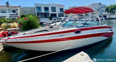 Crownline  270 BR