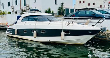 Elan Motoryachts Elan 35