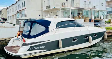 Elan Motoryachts Elan 35