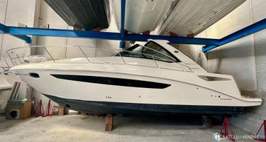 Sea Ray  355 Express Cruiser