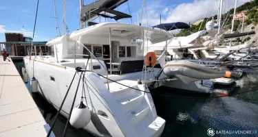 Lagoon  450 F