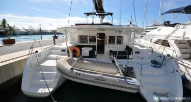 Lagoon  450 F