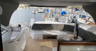 Sunseeker Predator 57