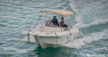 Pacific Craft  625 Open