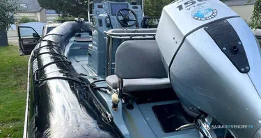 Bombard Explorer 700 DB