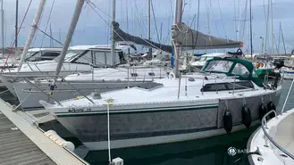 Alubat Ovni 28