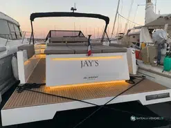 De Antonio Yachts D33 Cruiser
