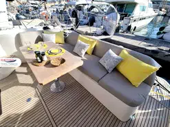 Prestige Yachts  420 Fly