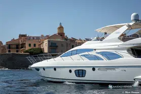 Azimut  62