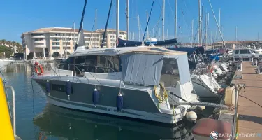 Jeanneau NC 9