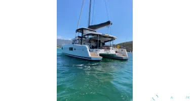 Lagoon  42