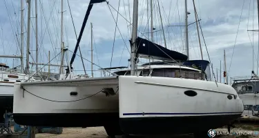 Fountaine Pajot Lavezzi 40