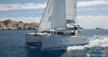 Lagoon  39