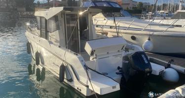 Quicksilver Captur 805 Pilothouse