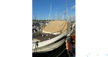 Jeanneau Cap Camarat 8.5 WA