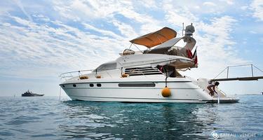 Fairline Squadron 59