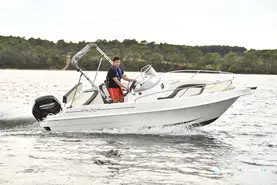 B2 Marine Cap Ferret 572