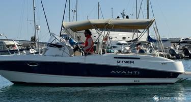 Bayliner Avanti 8