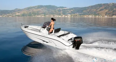Ranieri Voyager 19 S
