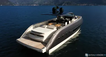 Invictus  460 TT