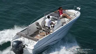 Jeanneau Cap Camarat 7.5 CC