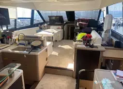 Prestige Yachts  550 Fly