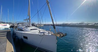 Jeanneau  51