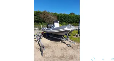 Valiant V 500 Sport