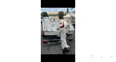 Sessa Marine Key Largo 18